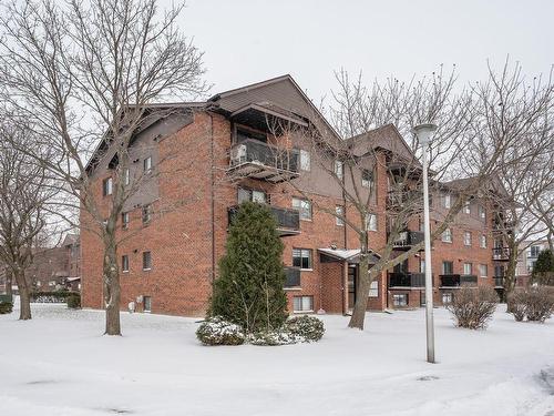 Exterior - 303-3175 Rue Des Émeraudes, Longueuil (Saint-Hubert), QC - Outdoor