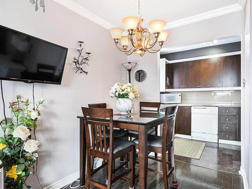 Dining room - 303-3175 Rue Des Émeraudes, Longueuil (Saint-Hubert), QC - Indoor Photo Showing Dining Room