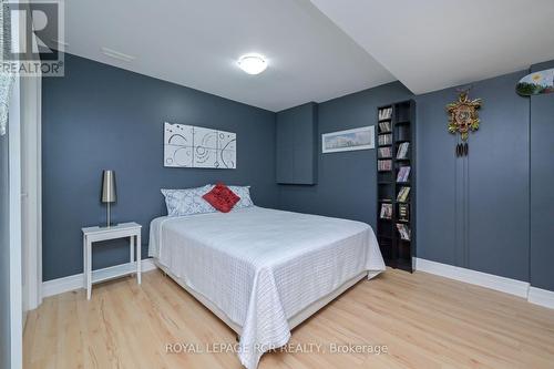 26 Catherine Street, Adjala-Tosorontio, ON - Indoor Photo Showing Bedroom