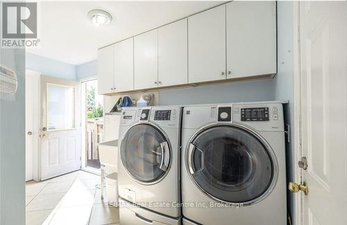 #Bsmt - 427 Starwood Drive, Guelph (Grange Hill East), ON - Indoor Photo Showing Laundry Room