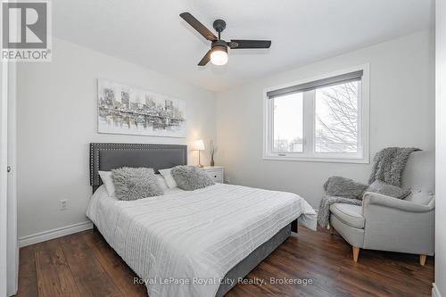 10 Freshmeadow Way, Guelph (Parkwood Gardens), ON - Indoor Photo Showing Bedroom