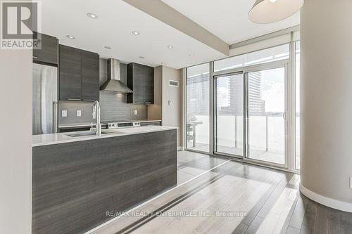 1413 - 1 Market Street, Toronto, ON - Indoor