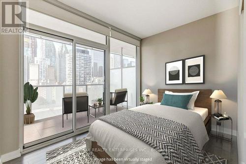 1413 - 1 Market Street, Toronto, ON - Indoor Photo Showing Bedroom