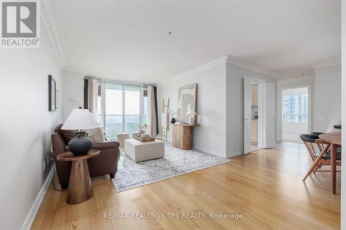 2402 - 61 Town Centre Court, Toronto, ON - Indoor Photo Showing Living Room