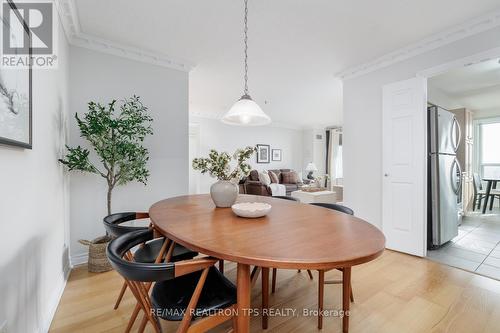 2402 - 61 Town Centre Court, Toronto, ON - Indoor Photo Showing Dining Room