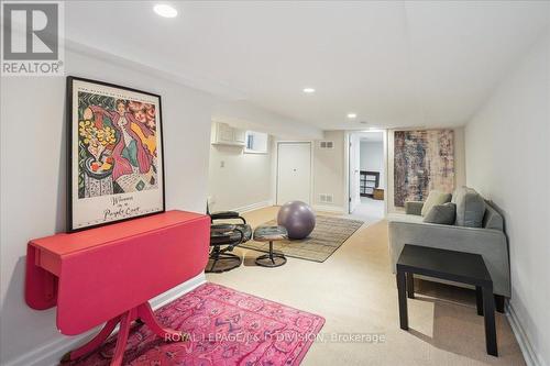 220 Fern Avenue, Toronto, ON - Indoor Photo Showing Other Room