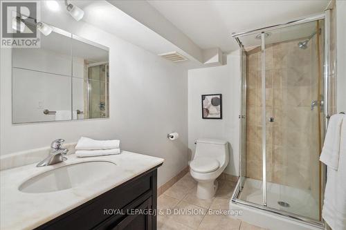 220 Fern Avenue, Toronto, ON - Indoor Photo Showing Bathroom