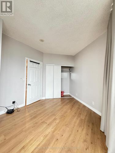 517 - 220 Burnhamthorpe Road W, Mississauga, ON - Indoor Photo Showing Other Room