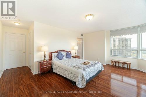 1705 - 35 Kingsbridge Garden Circle, Mississauga, ON - Indoor Photo Showing Bedroom