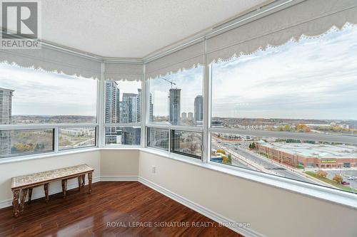 1705 - 35 Kingsbridge Garden Circle, Mississauga, ON -  Photo Showing Other Room