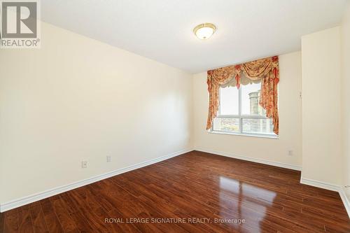 1705 - 35 Kingsbridge Garden Circle, Mississauga, ON - Indoor Photo Showing Other Room