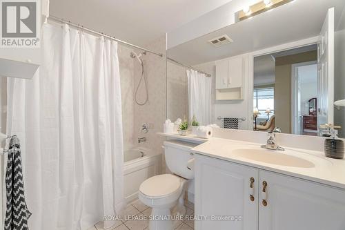 1705 - 35 Kingsbridge Garden Circle, Mississauga, ON - Indoor Photo Showing Bathroom