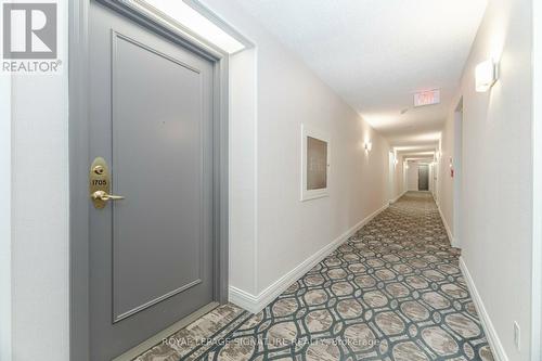 1705 - 35 Kingsbridge Garden Circle, Mississauga, ON - Indoor Photo Showing Other Room