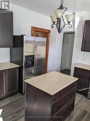 8 Church Street, Orangeville, ON - Indoor Photo Showing Kitchen