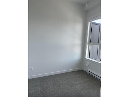 608 5504 Brydon Crescent, Langley, BC - Indoor Photo Showing Other Room