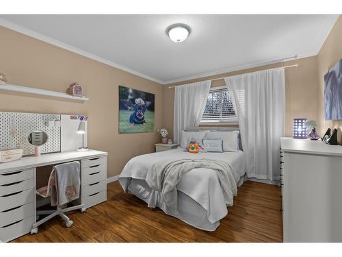 8484 215B Street, Langley, BC - Indoor Photo Showing Bedroom