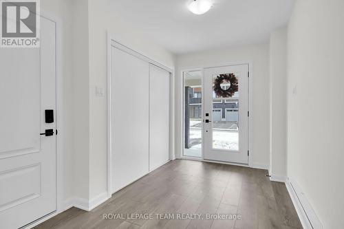 313 Raheen Court, Ottawa, ON - Indoor Photo Showing Other Room