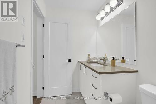 313 Raheen Court, Ottawa, ON - Indoor Photo Showing Bathroom