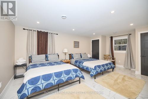 13 Byrne Boulevard, St. Catharines (461 - Glendale/Glenridge), ON - Indoor Photo Showing Bedroom