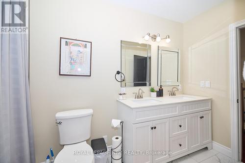 13 Byrne Boulevard, St. Catharines (461 - Glendale/Glenridge), ON - Indoor Photo Showing Bathroom