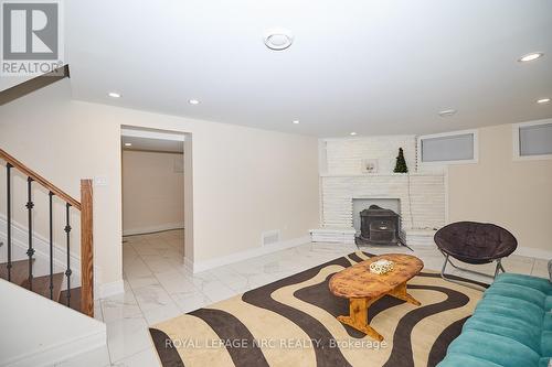 13 Byrne Boulevard, St. Catharines (461 - Glendale/Glenridge), ON - Indoor With Fireplace