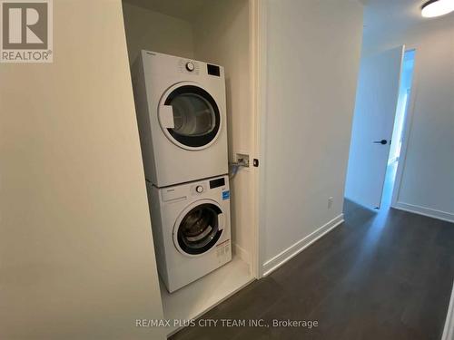 S112 - 180 Mill Street, Toronto, ON - Indoor Photo Showing Laundry Room