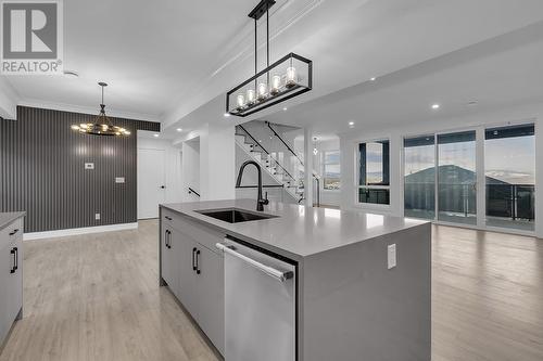 3576 Silver Way, West Kelowna, BC - Indoor Photo Showing Kitchen