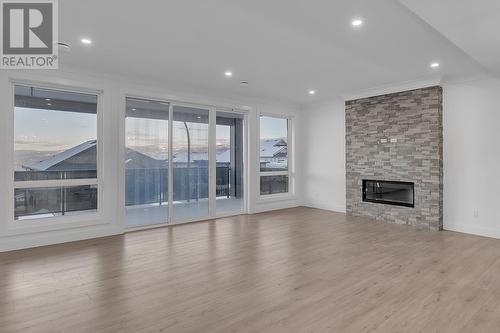 3576 Silver Way, West Kelowna, BC - Indoor Photo Showing Living Room With Fireplace