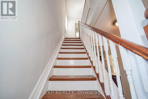 250 Mcconvey Drive, Richmond Hill, ON - Indoor Photo Showing Other Room