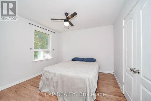 250 Mcconvey Drive, Richmond Hill, ON - Indoor Photo Showing Bedroom