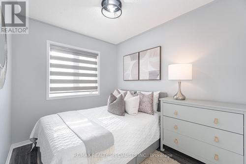 14 Bernard Avenue, Brampton, ON - Indoor Photo Showing Bedroom