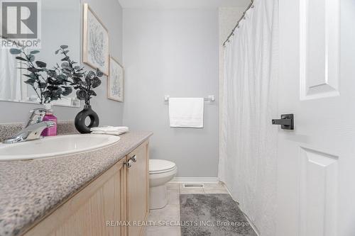 14 Bernard Avenue, Brampton, ON - Indoor Photo Showing Bathroom