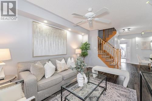 14 Bernard Avenue, Brampton, ON - Indoor Photo Showing Living Room