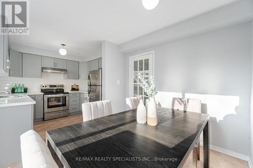 14 Bernard Avenue, Brampton, ON - Indoor Photo Showing Kitchen With Stainless Steel Kitchen With Upgraded Kitchen