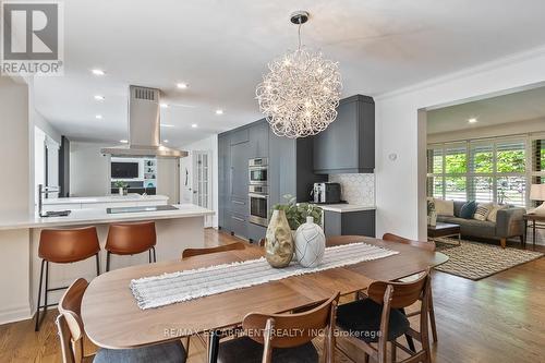 492 Country Club Crescent, Mississauga, ON - Indoor Photo Showing Dining Room