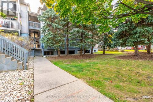 109 - 2010 Cleaver Avenue, Burlington, ON - Outdoor With Balcony