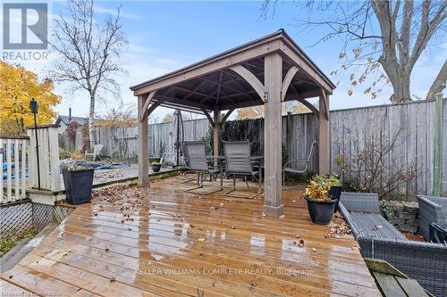 38 Brett Court, Hamilton, ON - Outdoor With Deck Patio Veranda