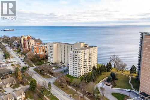 911 - 5280 Lakeshore Road, Burlington, ON - Outdoor With Body Of Water With View