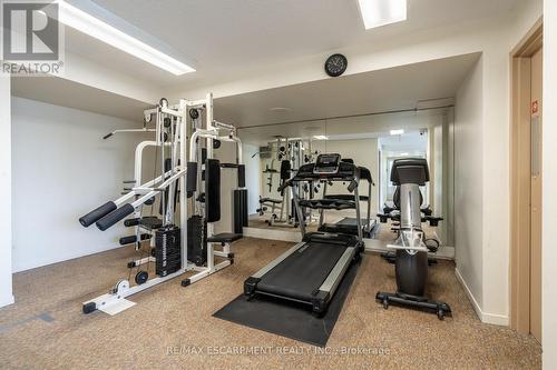 911 - 5280 Lakeshore Road, Burlington, ON - Indoor Photo Showing Gym Room