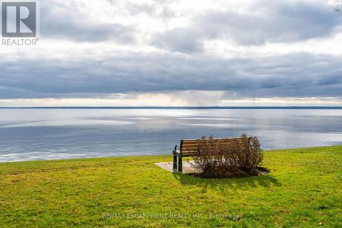 911 - 5280 Lakeshore Road, Burlington, ON - Outdoor With Body Of Water With View