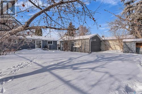 18 Albany Crescent, Saskatoon, SK - Outdoor