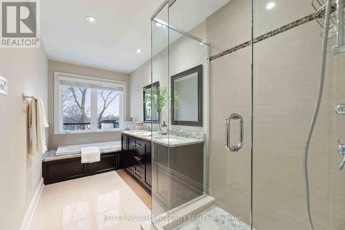 612 Besserer Street, Ottawa, ON - Indoor Photo Showing Bathroom