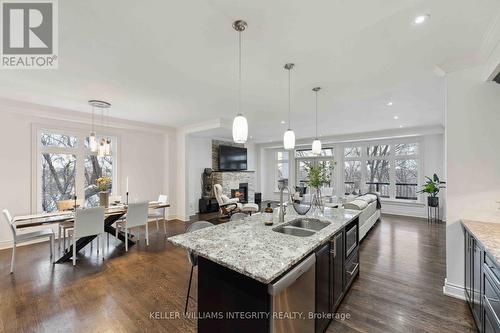 612 Besserer Street, Ottawa, ON - Indoor Photo Showing Kitchen With Double Sink With Upgraded Kitchen