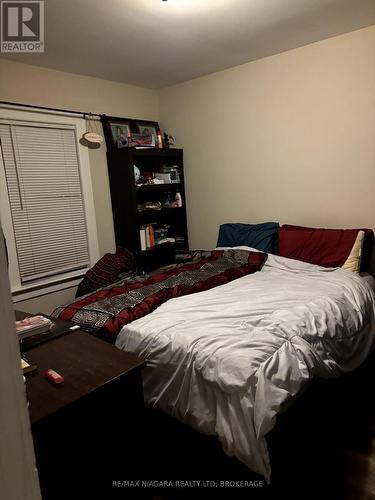 130 Killaly Street E, Port Colborne (875 - Killaly East), ON - Indoor Photo Showing Bedroom