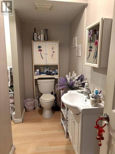 130 Killaly Street E, Port Colborne (875 - Killaly East), ON - Indoor Photo Showing Bathroom