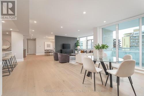 806 - 500 Avenue Road, Toronto, ON - Indoor Photo Showing Dining Room