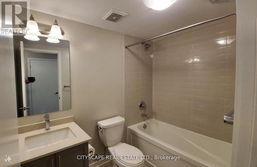 9 - 31 Florence Street, Toronto, ON - Indoor Photo Showing Bathroom