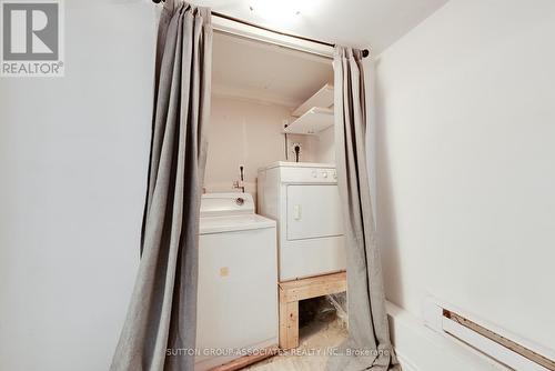 882 Davenport Road, Toronto, ON - Indoor Photo Showing Laundry Room