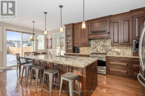 22 Joymar Drive, Mississauga, ON - Indoor Photo Showing Kitchen With Upgraded Kitchen