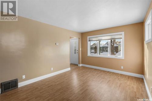 134 G Avenue N, Saskatoon, SK - Indoor